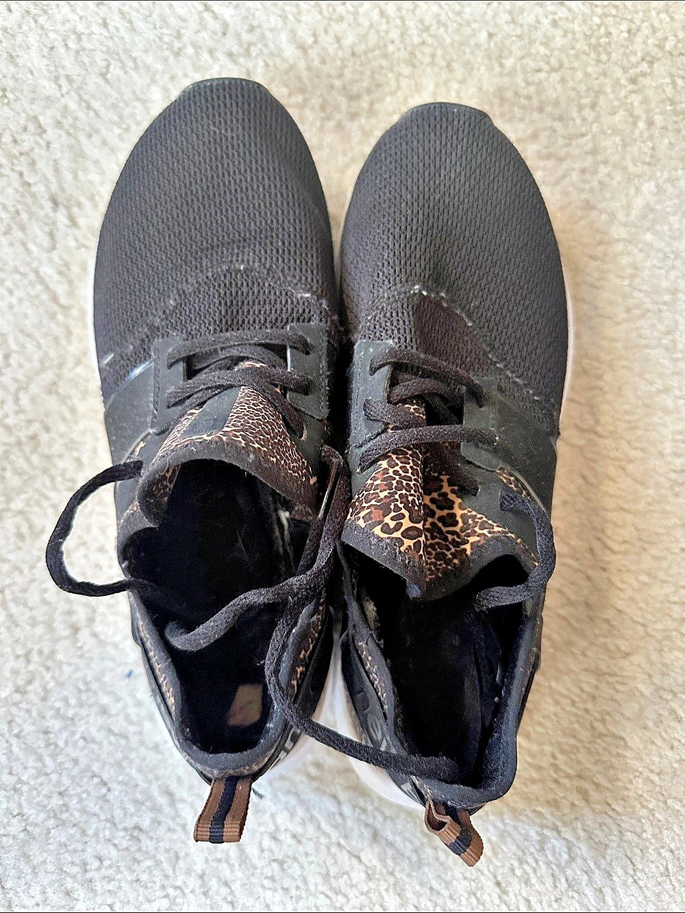 New Balance Fresh Foam Roav v1 Leopard Print Sneakers US 9 Black & White